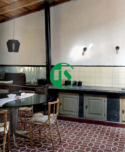 07-my-paradissi-contemporary-kitchens-with-cement-tiles-elle-decor-italia-2013-nathalie-krag